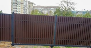 Купить распашные ворота из штакетника Обнинск, цена от 2768 руб.